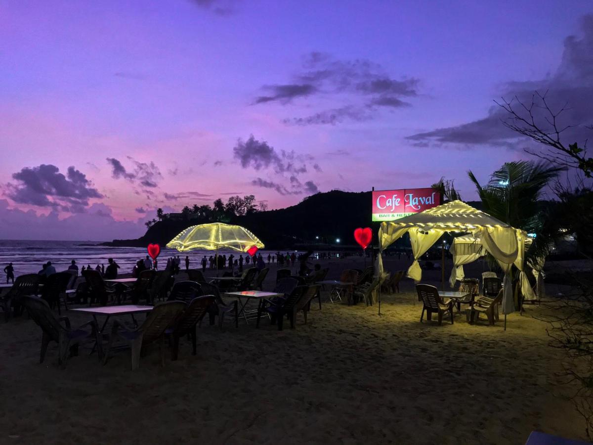Larios Beach Holidays Resort Baga Exteriér fotografie