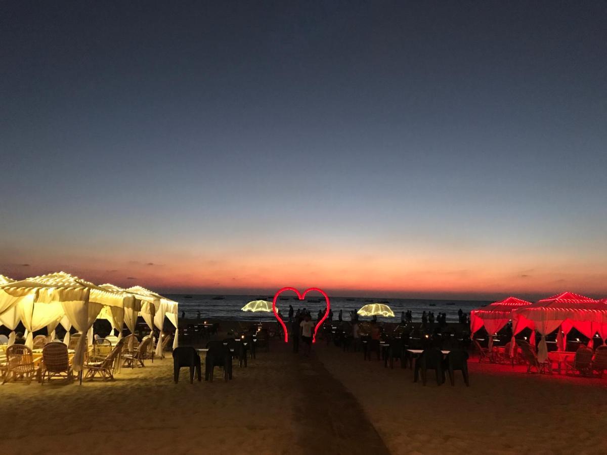 Larios Beach Holidays Resort Baga Exteriér fotografie