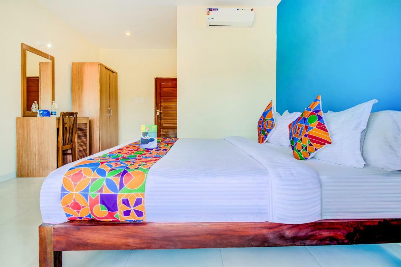 Larios Beach Holidays Resort Baga Exteriér fotografie